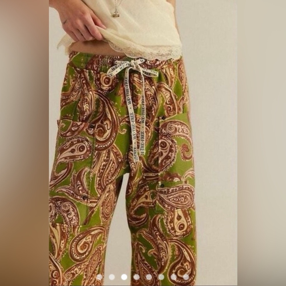 NWOT We the Free Jet Set Green Paisley Knit Pull On Pants - Picture 2 of 7